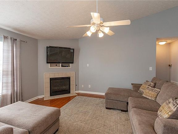 4th image of 1342 Cornwallis Ln