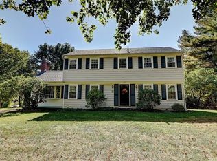 147 Blueberry Dr, East Greenwich, RI 02818