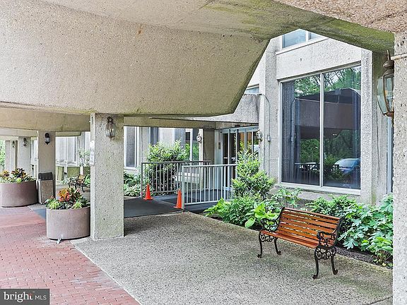 2nd image of 1001 City Ave #E-524