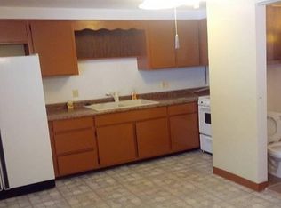 815 E Holm Dr APT 3, Joliet, IL 60432