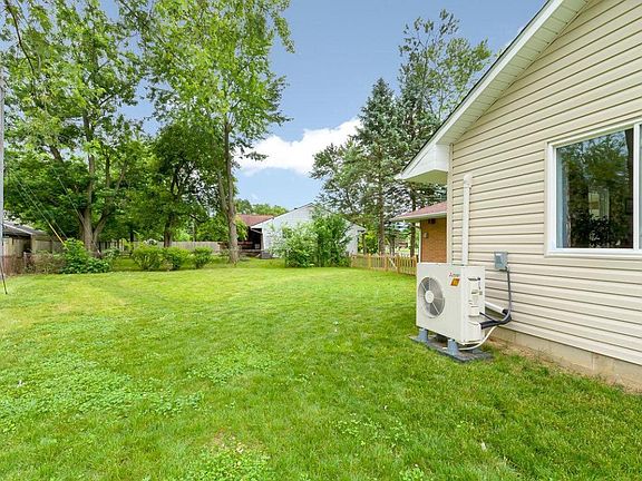 5th image of 436 Potawatomi Dr
