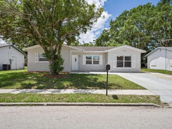 5626 Mirada Dr, Holiday, FL 34690