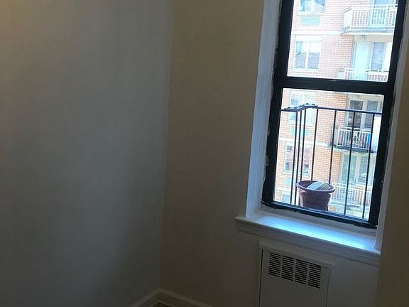 4th image of 8345 116th St APT 4B