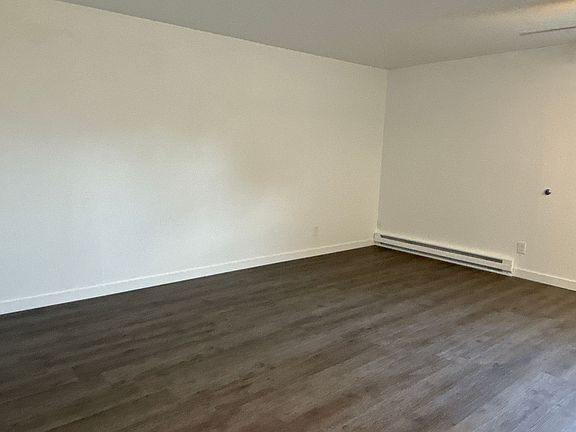 4th image of 2218 W 13th Ave #B