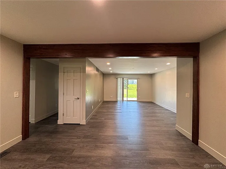 1244 Robbins Run Ct — Photo 5