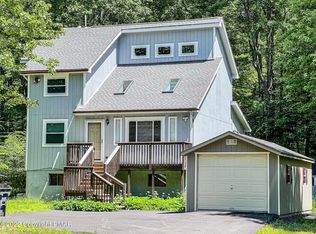 143 Independence Trl, Long Pond, PA 18334