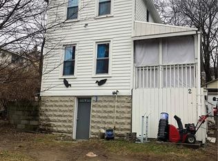 2 Memorial Park Dr, Spring Valley, NY 10977