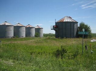 2203 Yarrow, Aredale, IA 50605