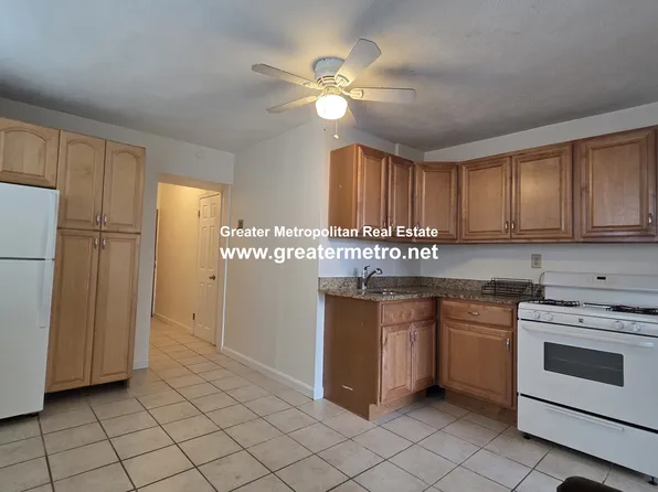 8 Battery St APT 4, Boston, MA 02109