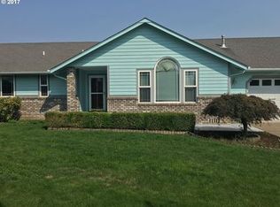 2351 Sony Loop, Eugene, OR 97404