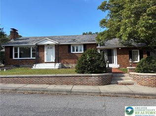 303 N 9th St, Bangor, PA 18013