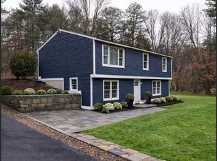 28 Pawcatuck View Rd, Richmond, RI 02812