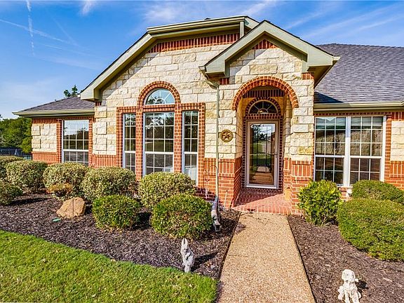 5th image of 2225 Lucas Creek Dr