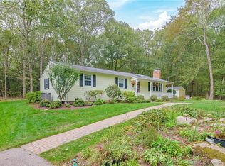 125 Stony Ln, Exeter, RI 02822