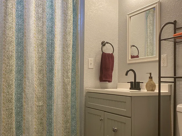 616 W Mulberry St #2 — Photo 24