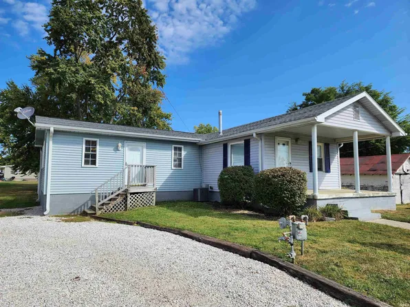 1120 Everett Ln, Washington, IN 47501