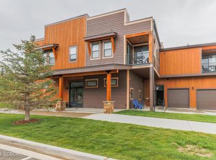 800 Park Ave UNIT 203, Grand Lake, CO 80447
