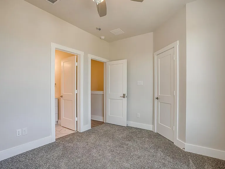 2341 Benbrook Blvd — Photo 34