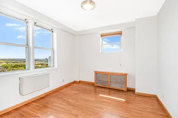 Sold by Brown Harris Stevens | media 21