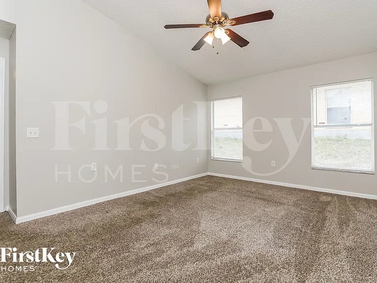 6556 Viewpoint Ct — Photo 9