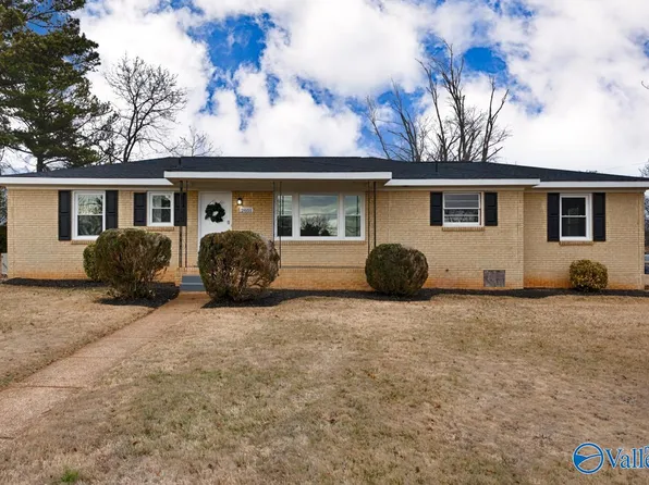 2601 Brookline Dr NW, Huntsville, AL 35810