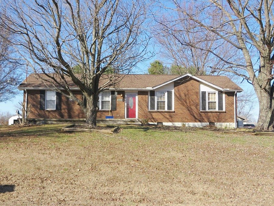 1st image of 413 Barksdale Dr
