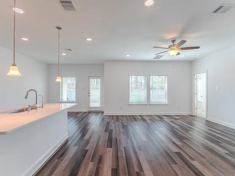 17116 Coneflower Pl — Photo 10