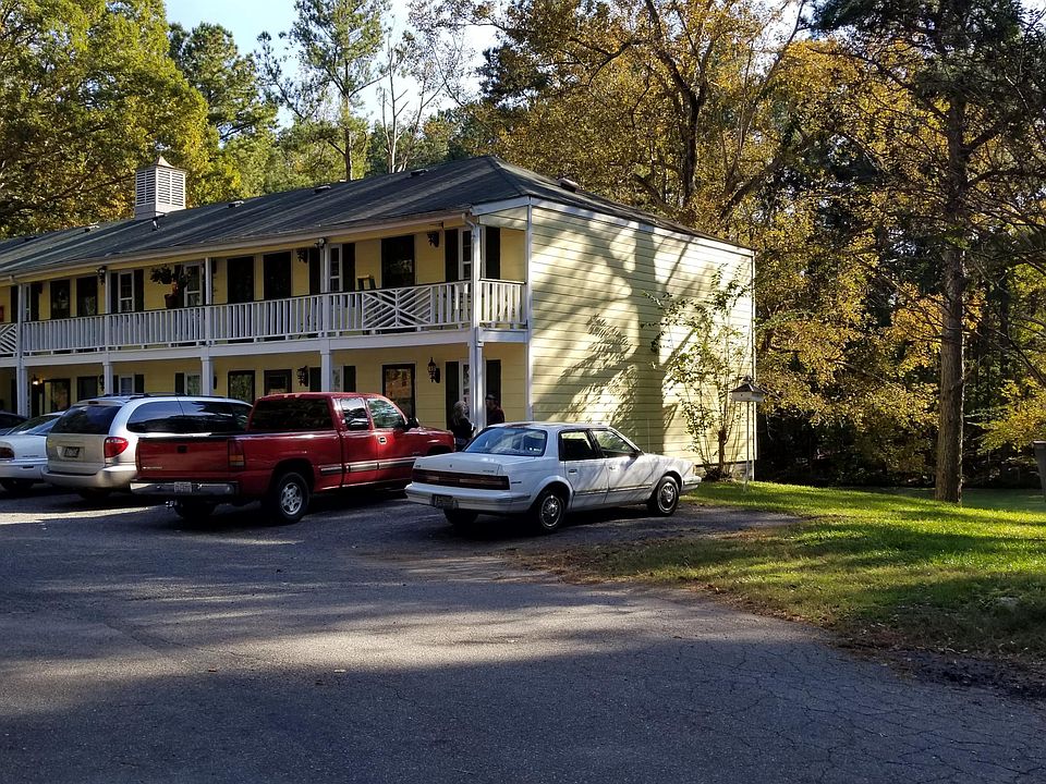 2nd image of 2023 Eveton Ln APT 9