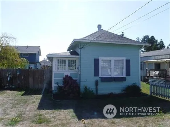 1312 263rd, Ocean Park, WA 98640