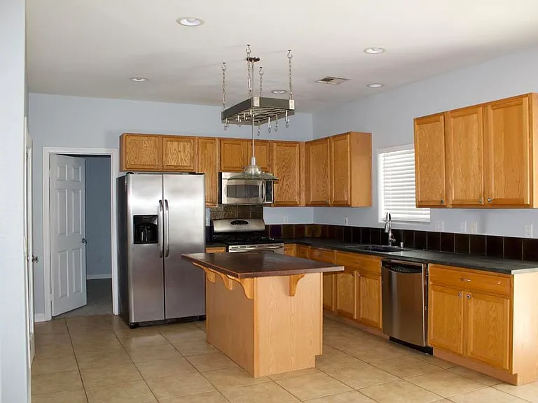 30932 Osceola Pl — Photo 10