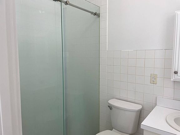 5th image of 95 Main St APT A
