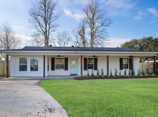 606 Cockerham Rd, Denham Springs, LA 70726