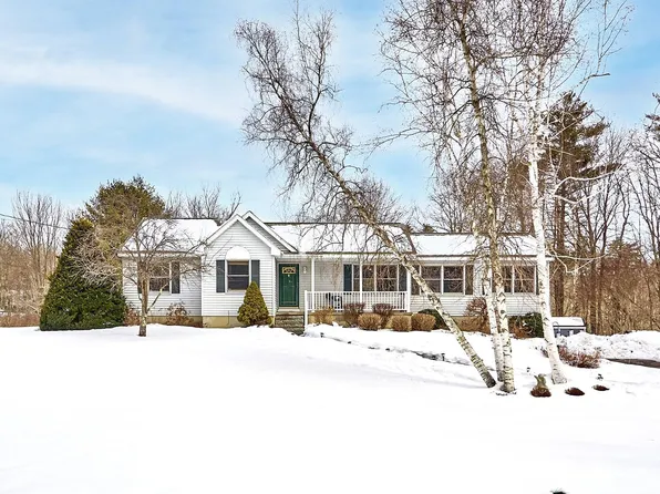 11 Red Pine Road, Danville, NH 03819