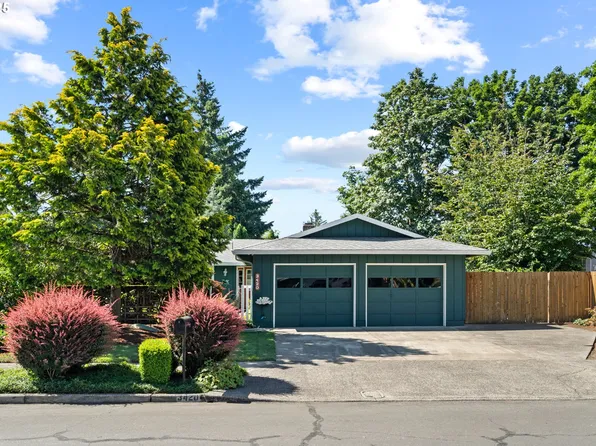 3420 SE El Camino Dr, Gresham, OR 97080