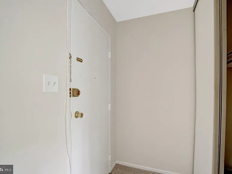 7717 Donnybrook Ct #103 — Photo 27