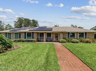 8205 Hidden Lake Dr N, Jacksonville, FL 32216