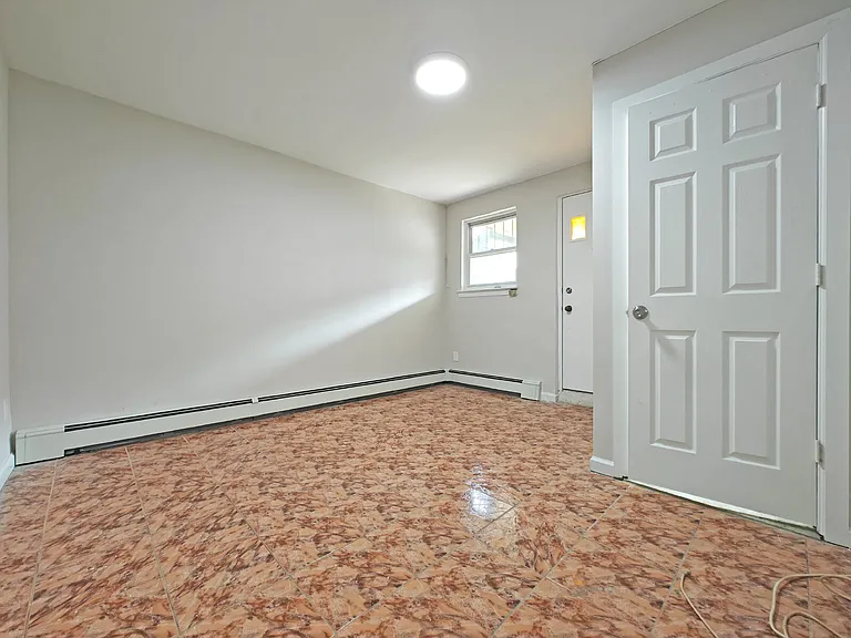 3001 Wickham Ave — Photo 15