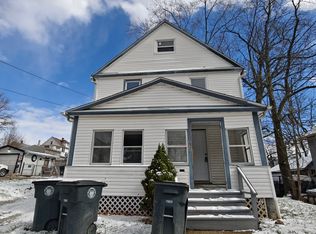 2135 10th St SW, Akron, OH 44314
