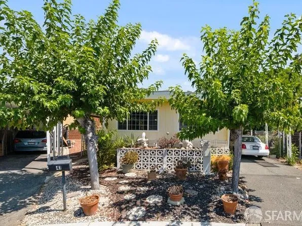 41 Galloway Dr, Concord, CA 94518
