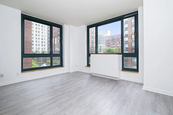 Rented by Compass | media 3