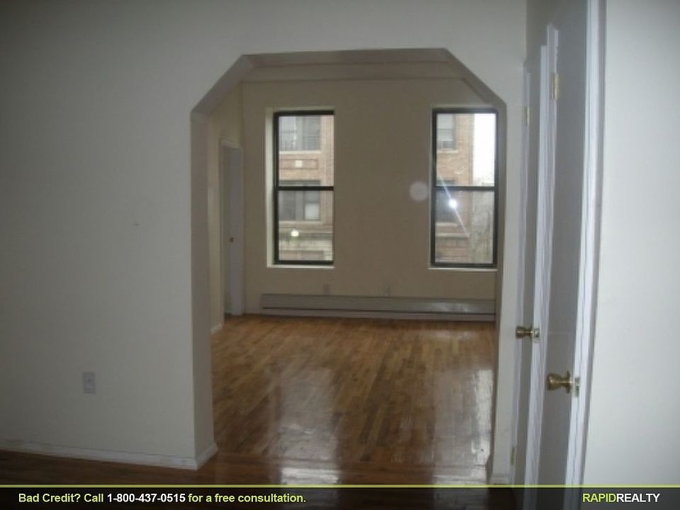 2nd image of 128 Jefferson Ave APT 2