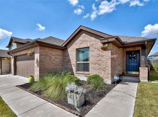 143 Albatross Cv, Buda, TX 78610