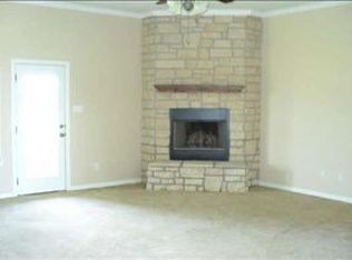 100 Tigers Eye Ct, Brock, TX 76087