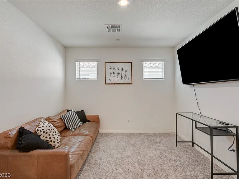 386 Larksong Ave — Photo 31