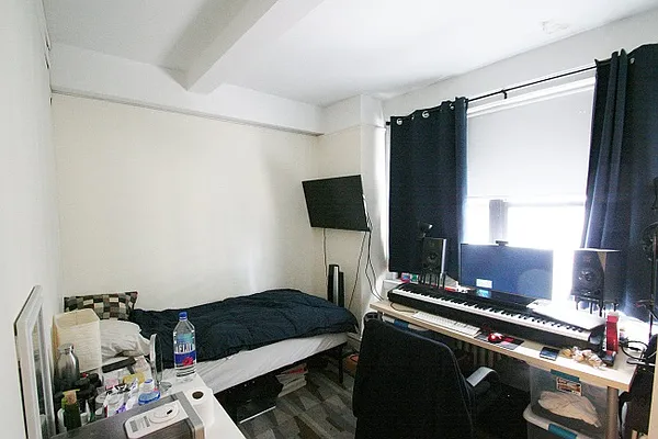 Rented by Green Home NY Realty LLC | media 10