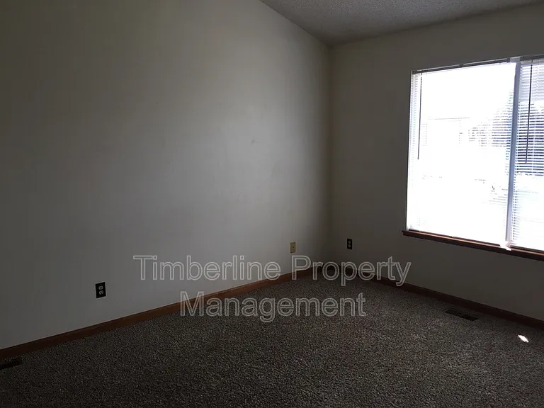 8749 Bellcove Cir — Photo 7