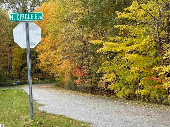 LOT 5 N Circle East Dr, Farwell, MI 48622