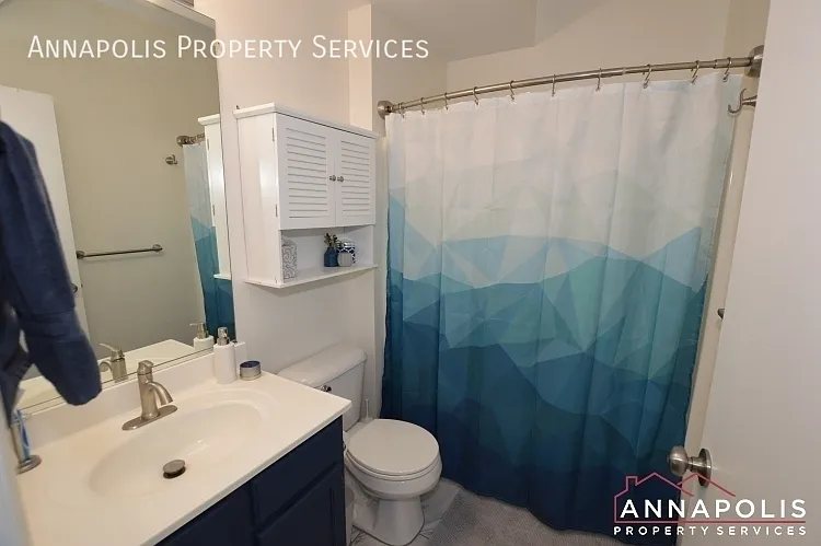 60 Sandstone Ct #H — Photo 13