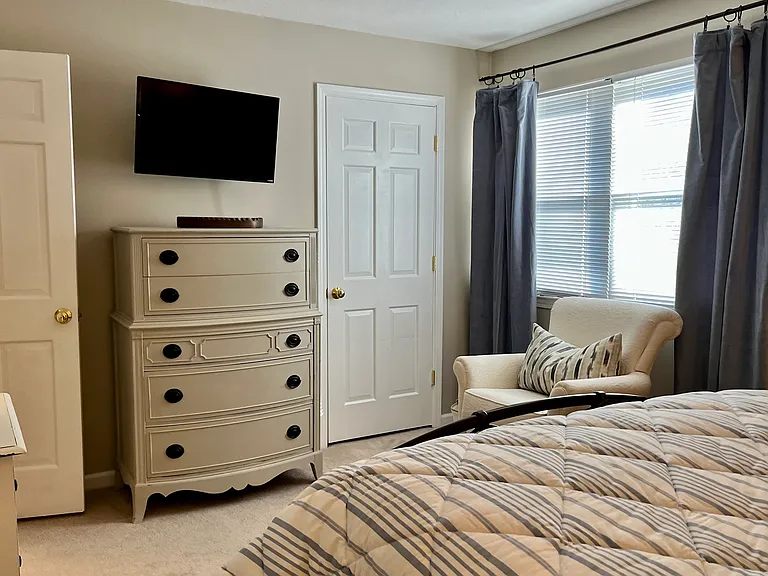 Queen Bedroom with smart TV