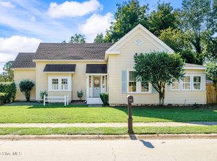 130 E Main Street, Rose Hill, NC 28458